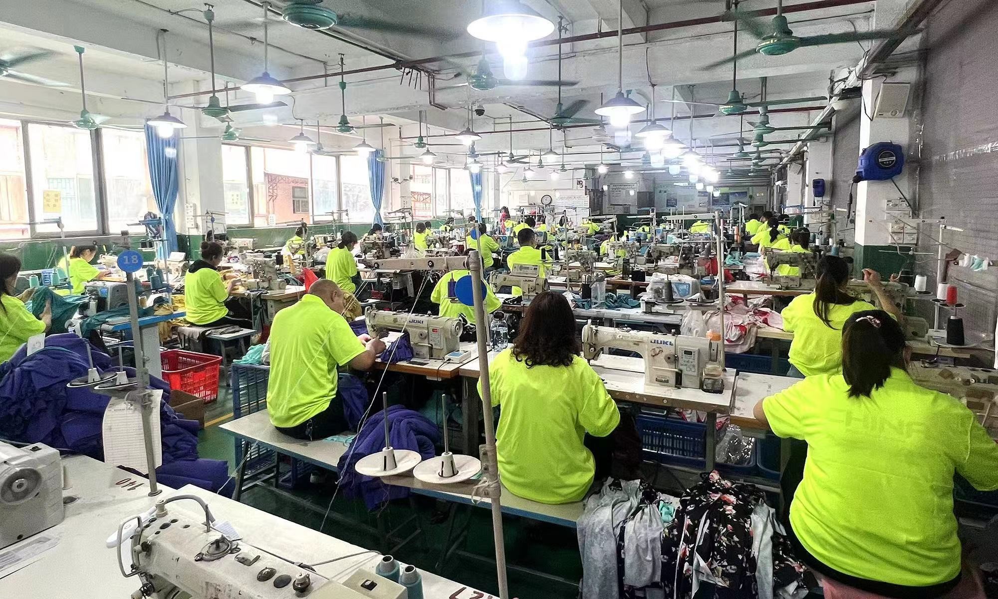 Guangzhou Vinas clothing technology Co., LTD 공장 생산 라인
